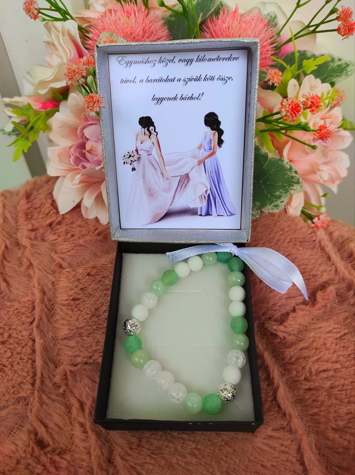 Achát ajándék barátoknak